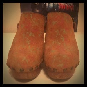 WOODIES by Jeffery Campbell platform clogs